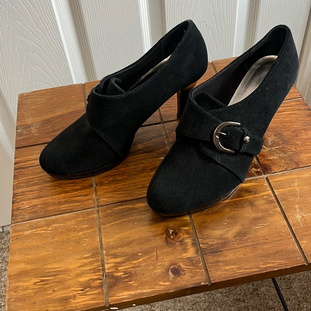 Anne Klein heels